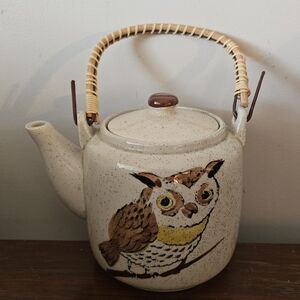 Owl Design Ceramic Teapot with Bamboo Handle
